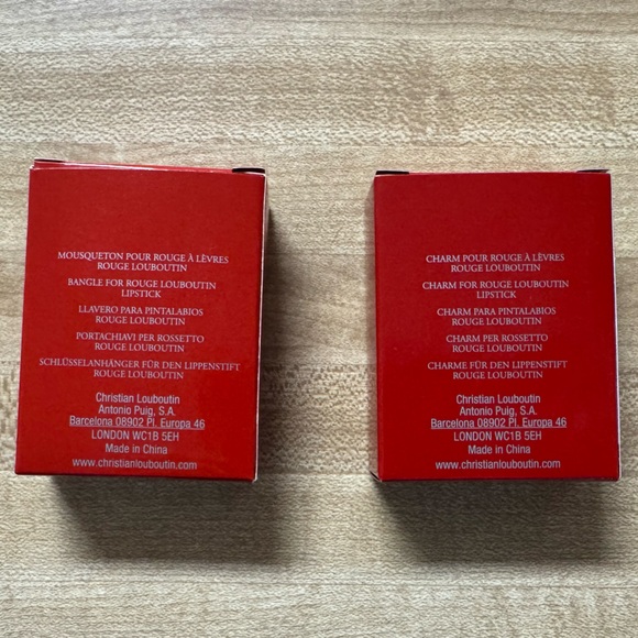 Christian Louboutin Red Pansy Pensee Charm Plus Key Ring, New in Box - Picture 3 of 4